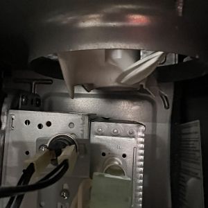 002-Microwave-Cooling-Fan-Removal